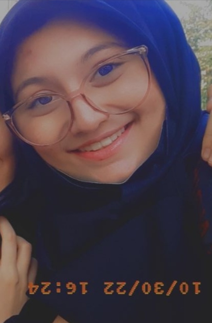 مهدیه  یونسی 